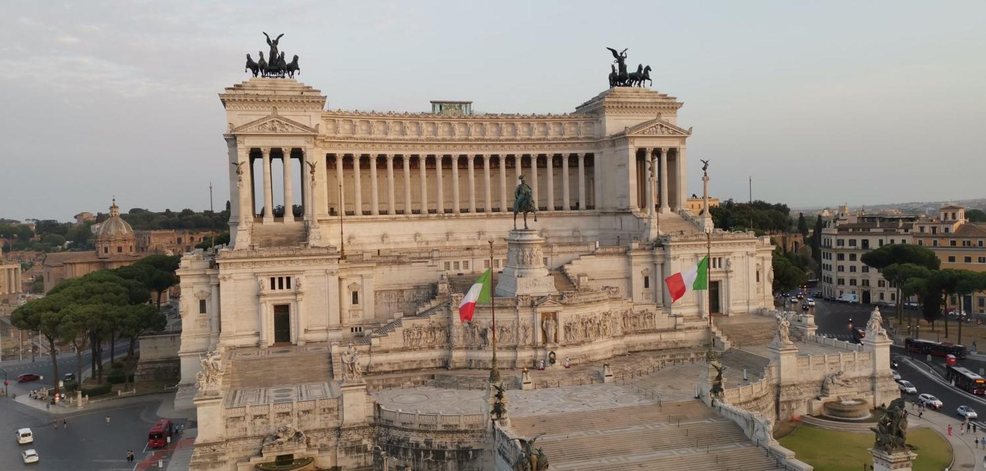 Banchi Nuovi Ventuno Rome